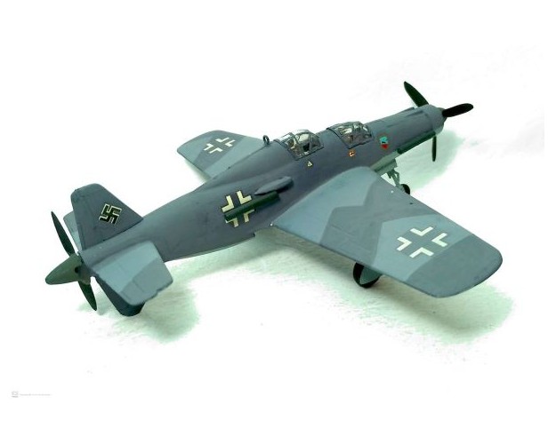 DORNIER DO-335 PFEIL (CAZA NOCTURNO) - 1/72