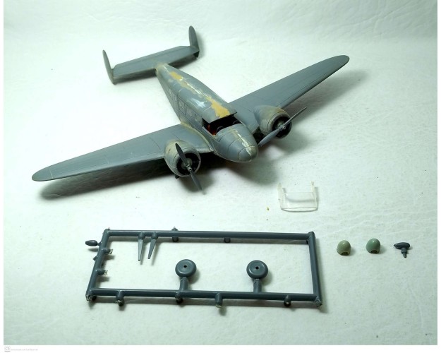 BEECHCRAFT C-45 KANSAN - 1/72