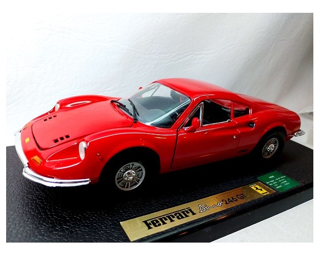 FERRARI DINO 246GT