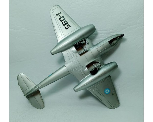GLOSTER METEOR F.MK.IV - I-095 - RECORD ALTURA -13/04/54 - 1/72