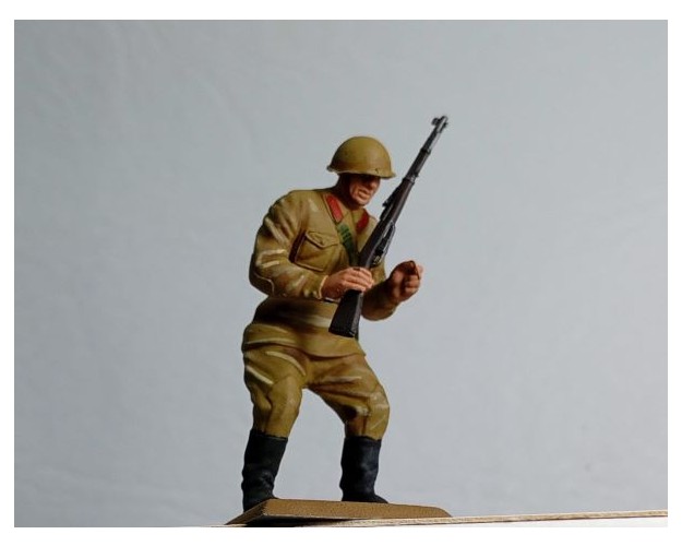 Infante soviético IIGM en batalla