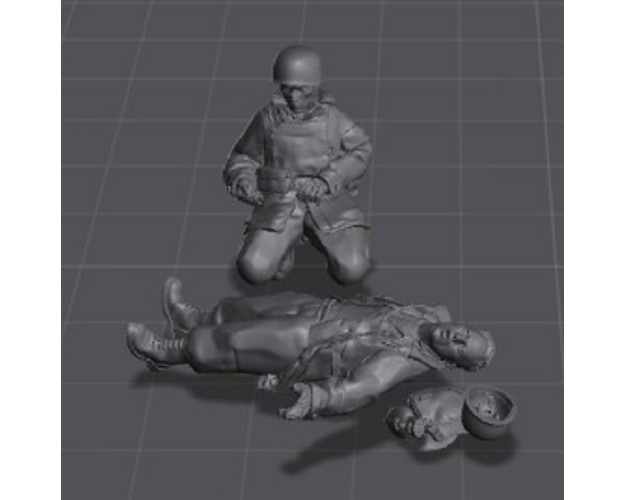 Paracaidista alemán médico con herido (2 figuras)