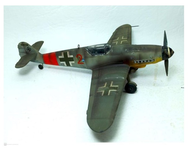 MESSERSCHMITT BF-109 G10 - 2 ROJO - JG300 - 1/48