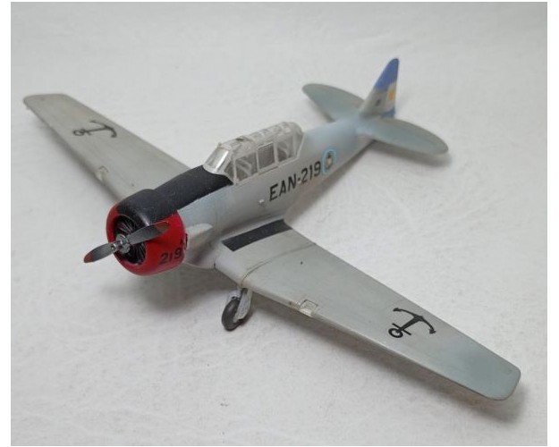 AT-6 TEXAN - AVIACIÓN NAVAL ARGENTINA -1/72