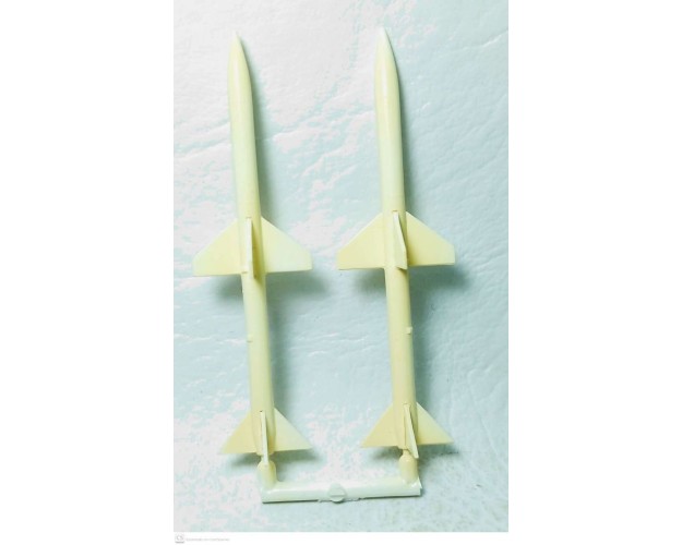 MISILES AIRE AIRE AIM-7 SPARROW U.S.A