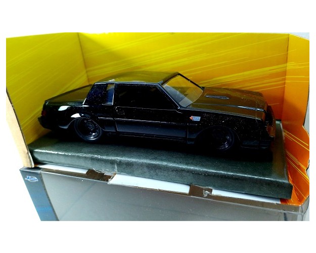 DOM'S BUICK GRAND NATIONAL