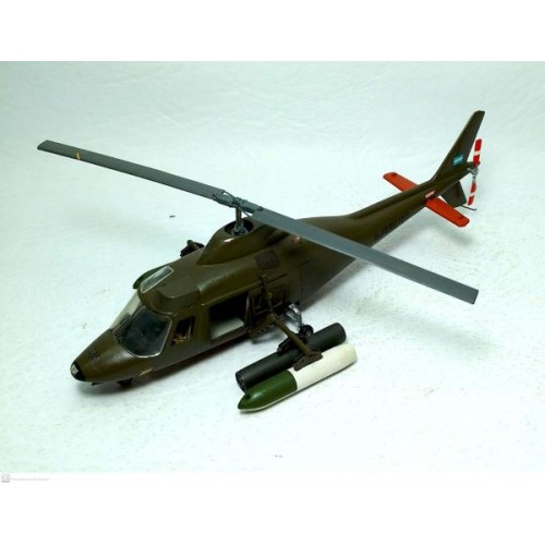 AUGUSTA A-109 HIRUNDO - EJÉRCITO ARGENTINO - 1/72