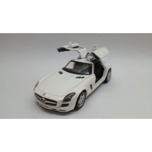 Mercedes-Benz SLS AMG 1/36