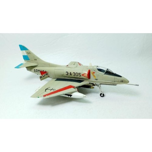 A4-Q SKYHAWK - MALVINAS - 3-A-305 - 1/72