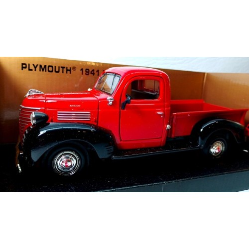 PLYMOUTH 1941 TRUCK
