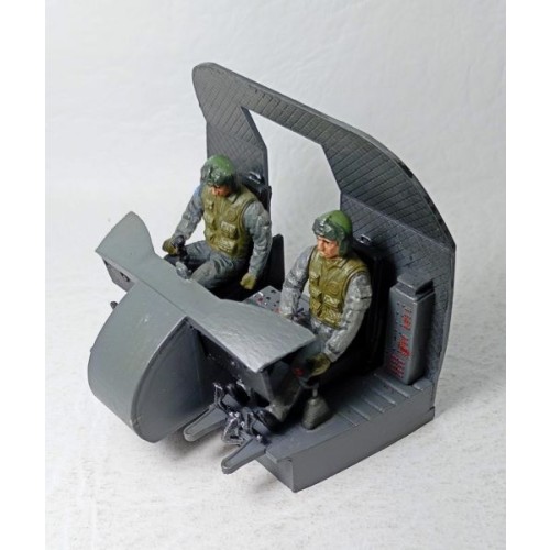 Cockpit Helicóptero Bell UH-1