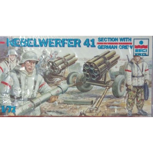 Nebelwerfer 41 with German crew