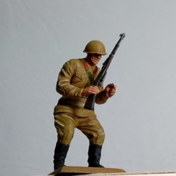 Infante soviético IIGM en batalla