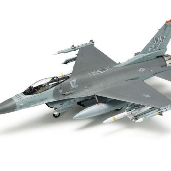 1/72 F-16CJ w/FULL EQUIPMENT