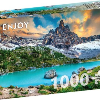 Sorapis Lake, Dolomites, Italy