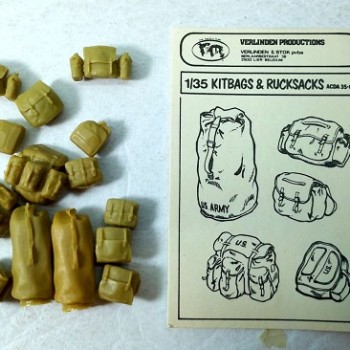 Bidones y latas de aceite modernos